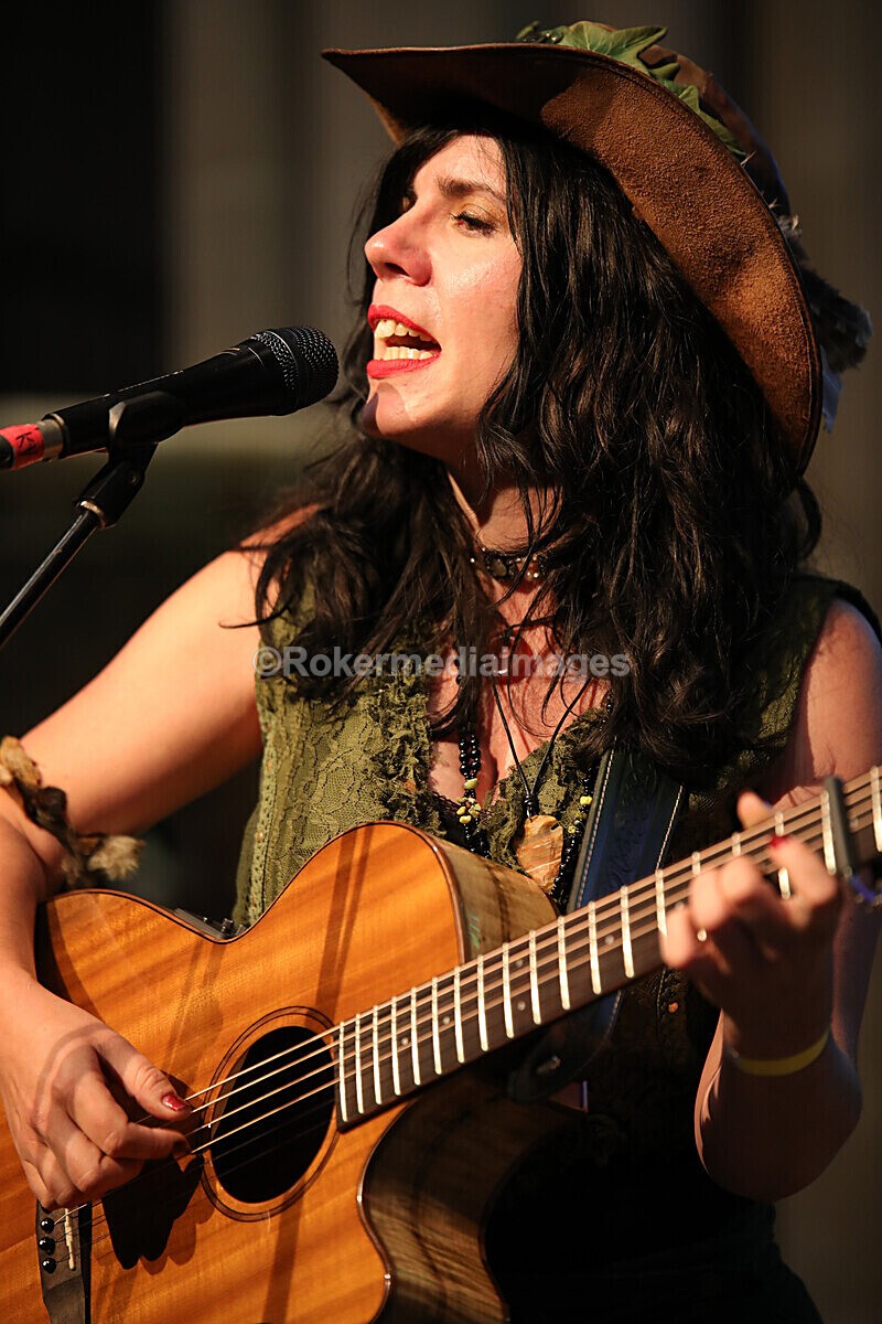 FOLK N BLUES-365 - FOLK and BLUES SEPT 2022