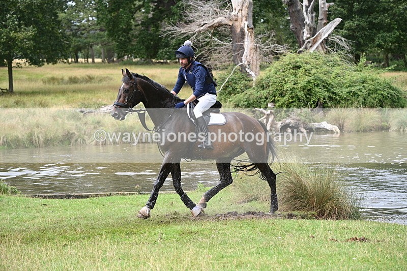 WJ7_2118 - Time at Water 11:14 to 11:36