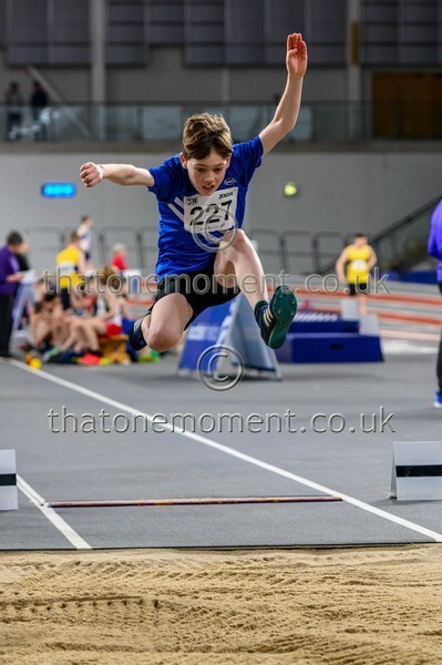 AgeInd25SUN-915029 - Field Male