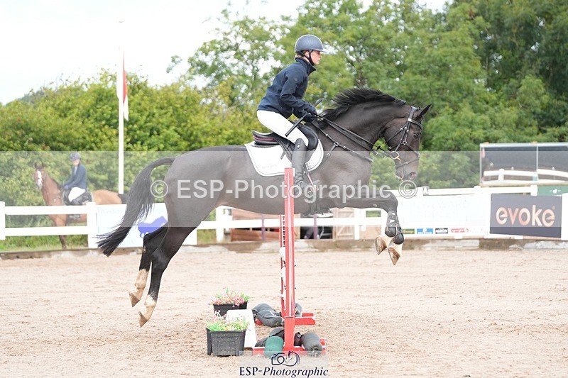 250731-102132-01353 - Cls 08  85cm Nat Am Qual