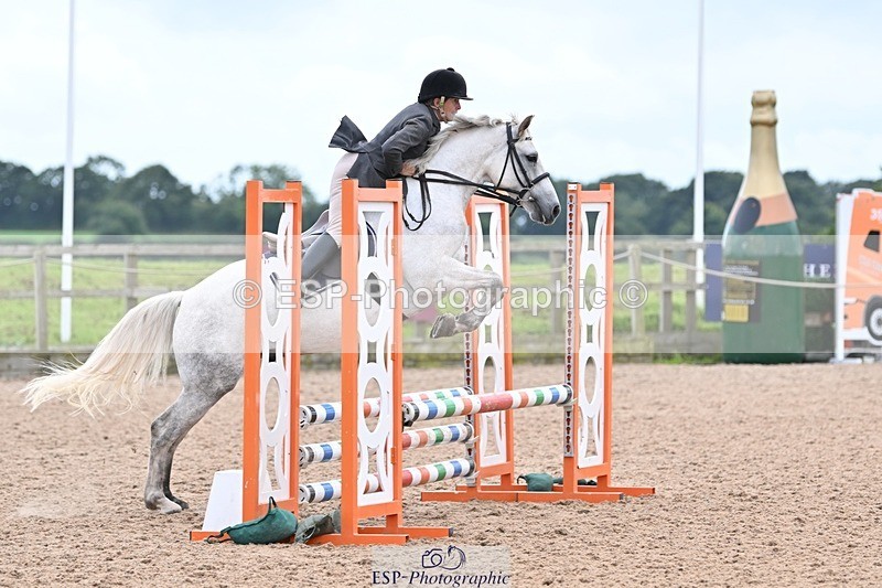 240813-163328-00241 - Classes 3A&B & 4 70cm