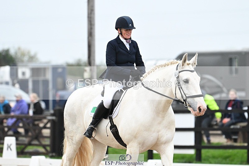 241103-092753-00182 - Intro 3 - 8.30 to 9.30