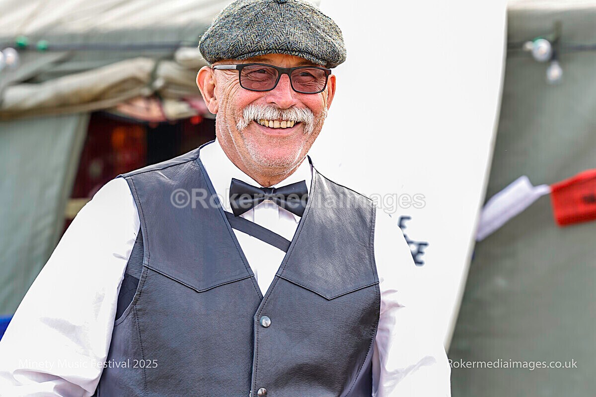 _MGL7424 - MINETY 2025