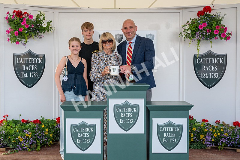 160725-Race 5-Chuti Manika-2786 - Race 5