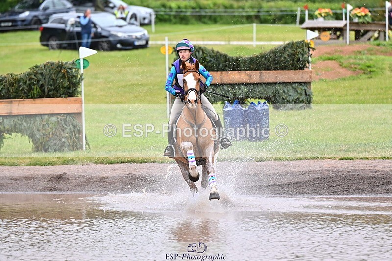 250524A-093710-08736 - A-006-Holly.Clarke-NICO