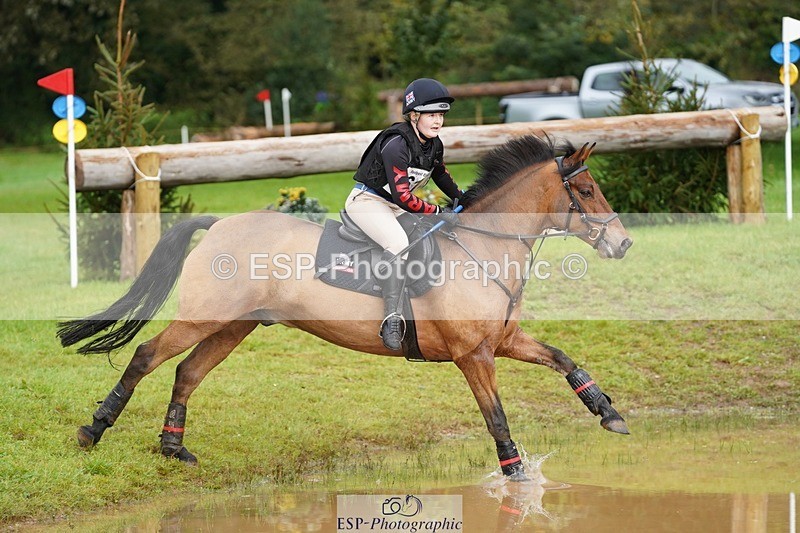 231021-095654-13411 - 614-MICRON.JOY-Ellie.Mitchell-SC+XC