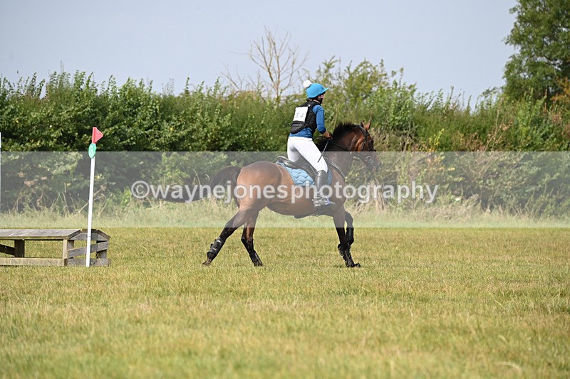 WJ6_2027 - 60cm XC Time 13:54 to 14:20