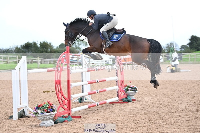 231013A-140702-02581 - Cls 9 Foxhunter & 1.20m Open