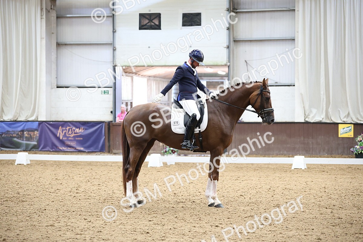 SBM_002764 - Class 5 - Novice 6 Gold - 10.24-11.30