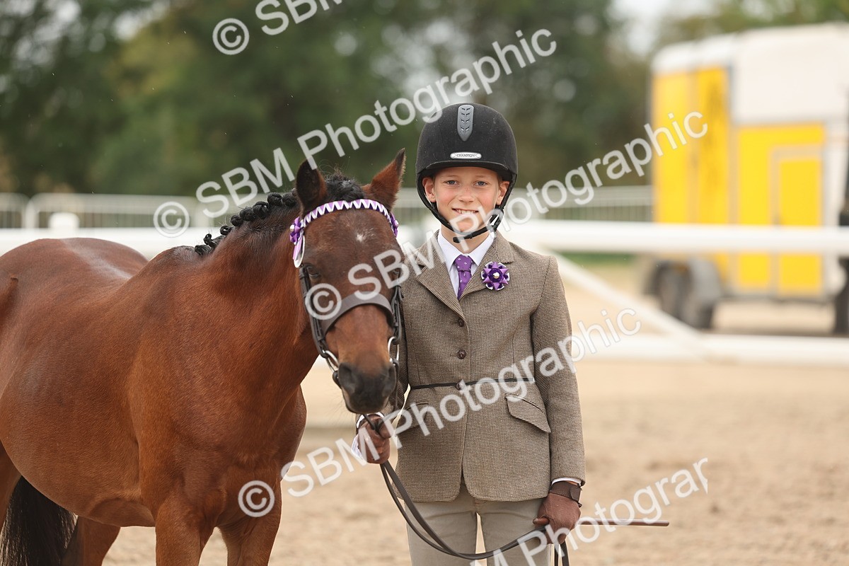 SBM_00568 - Class 13 Young Handler