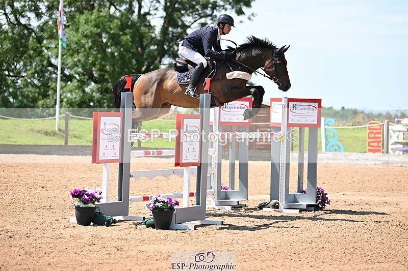 240718A-120817-04975 - Cls 1, 3 Star Small Tour 1.35m