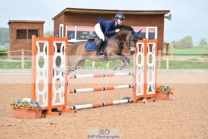 240506A-110250-08377 - Cls 3  Pony Discovery & 90cm Open