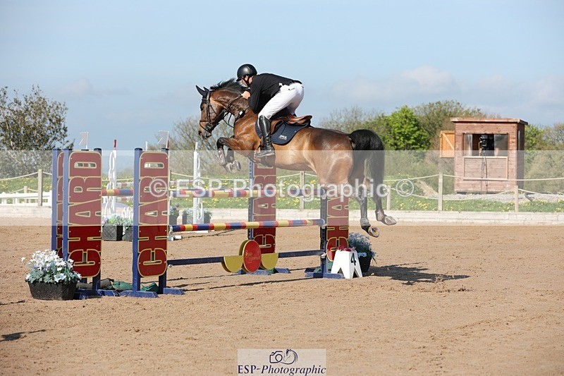 250427-092815-14867 - Cls 32 Young Horse 6yr old