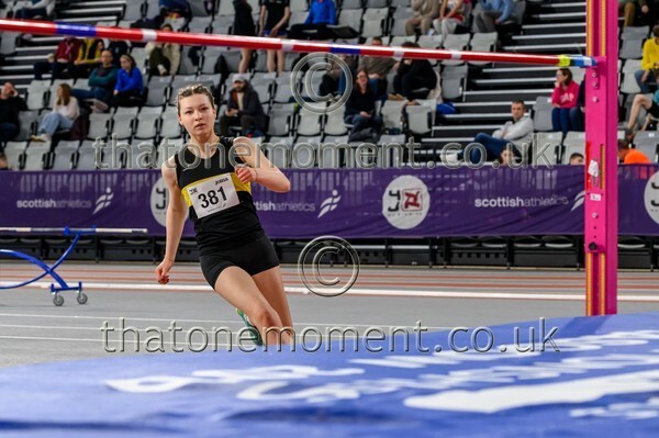 Age26SUN-918487 - Field Female