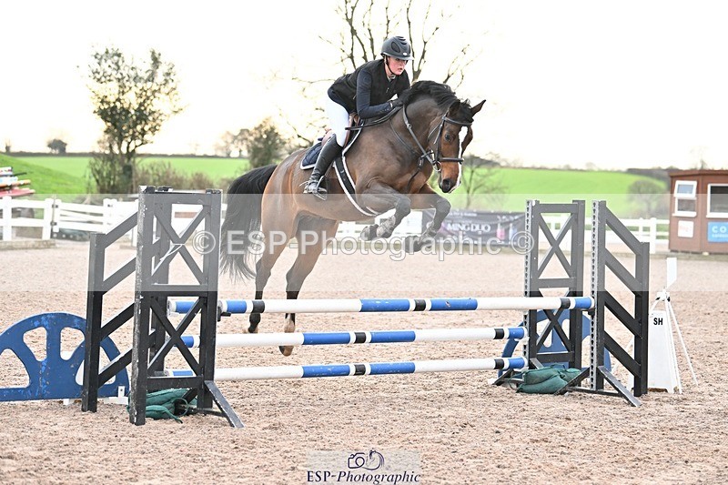 241206-093834-00041 - Cls 2 British Novice and 90cm Open