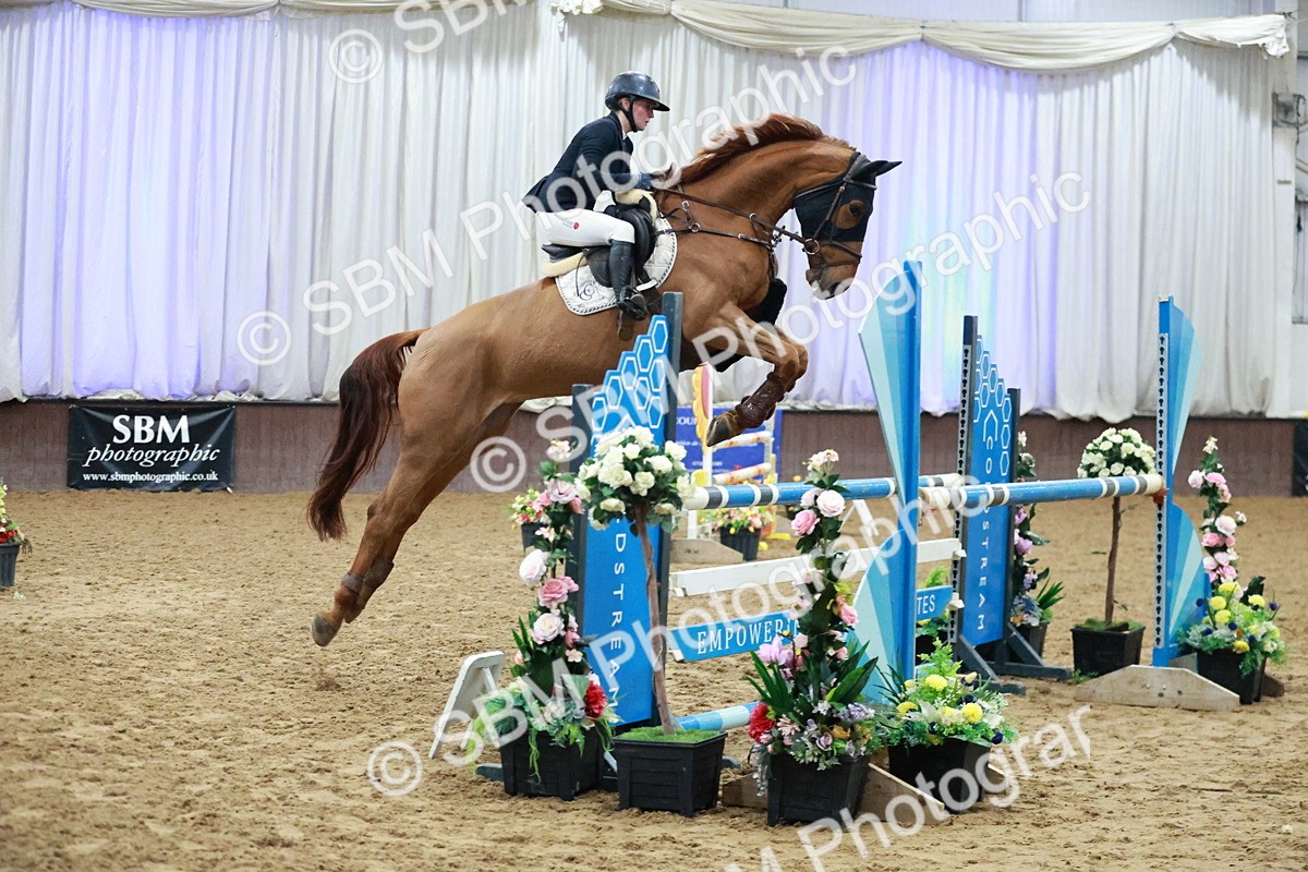 SBM_004408 - Class 17 - Senior Newcomers - 1.10m