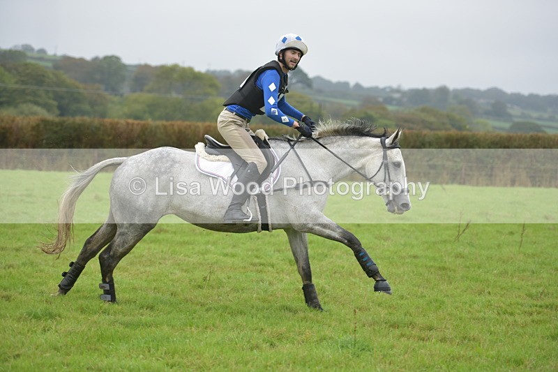 RAY_9728 - Class 2: 70cm: Corner