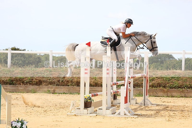 3E7A4111 - Class 7: Senior Newcomers/1.10m open