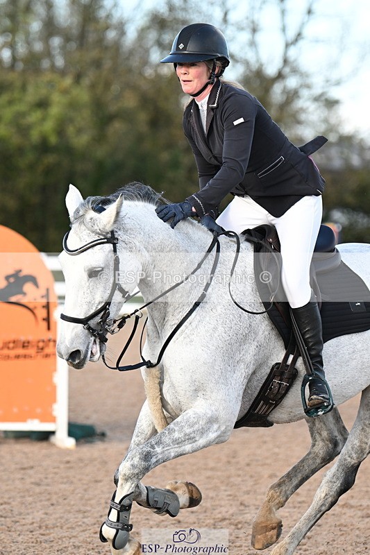 241023A-155556-01261 - Cls 6 National 1.30m Open