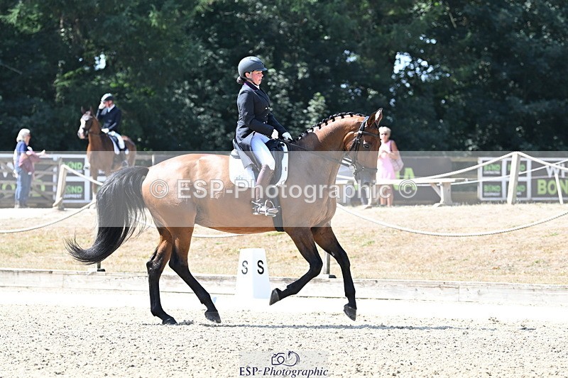 250810A-121344-06268 - 041-Laura.GreenIreldo.L