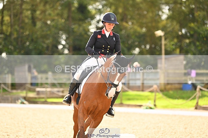 231020-141139-09860 - 305-CHILLI.KNIGHT-Gemma.Stevens-DR