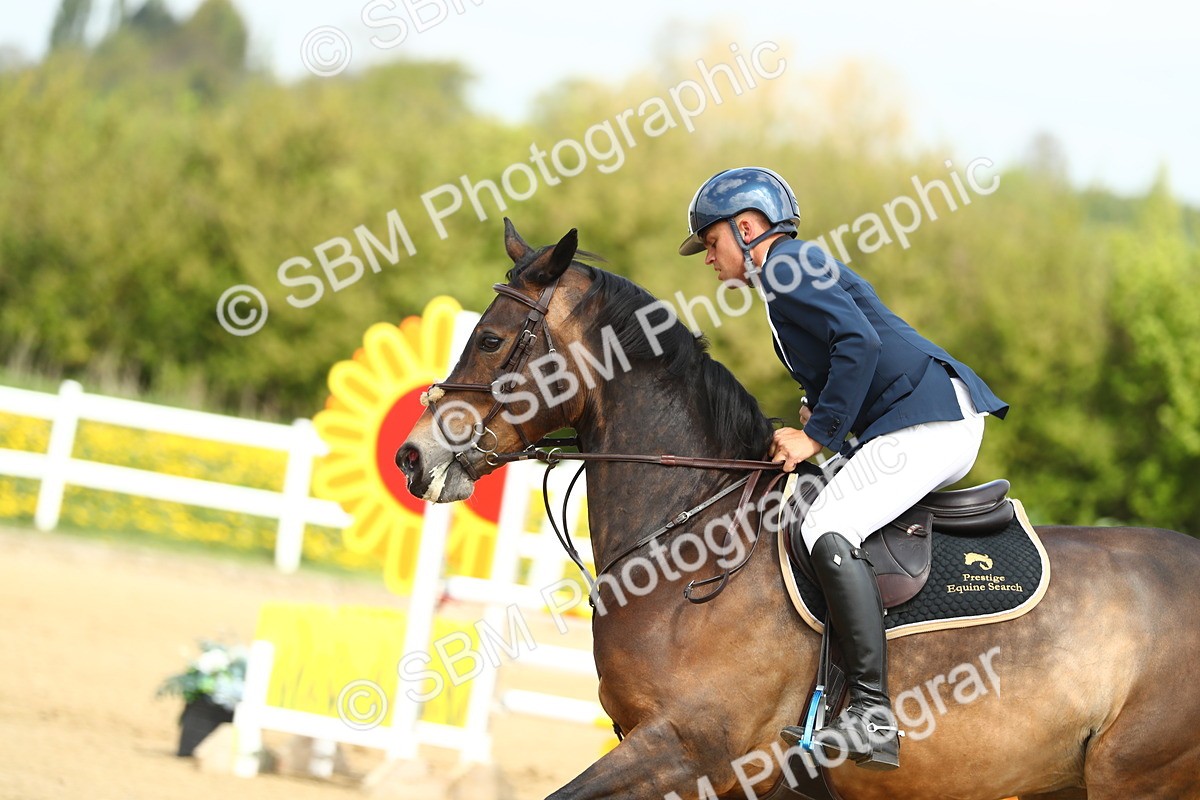 SBM_001207 - Class 4 - Senior Newcomers 1.10m