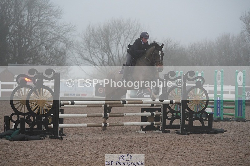 251207-100156-01585 - Cls 16 Blue Chip Winter Qualifier and 90cm