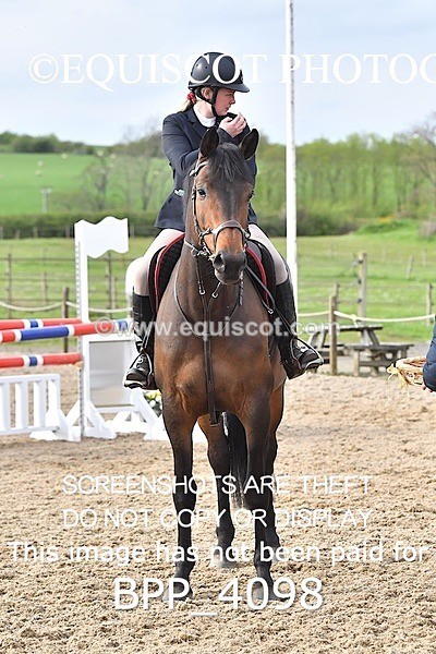BPP_4098 - SAT CLASS 16 Senior Newcomers/ 1.10m Open