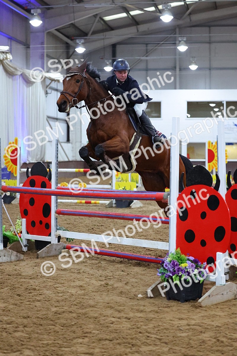 SBM_006842 - Class 26 - Senior Newcomers 1.10m