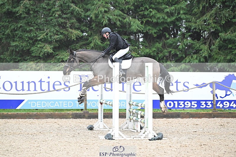 250215A-140452-01412 - Cls 1 British Novice and 90cm Open