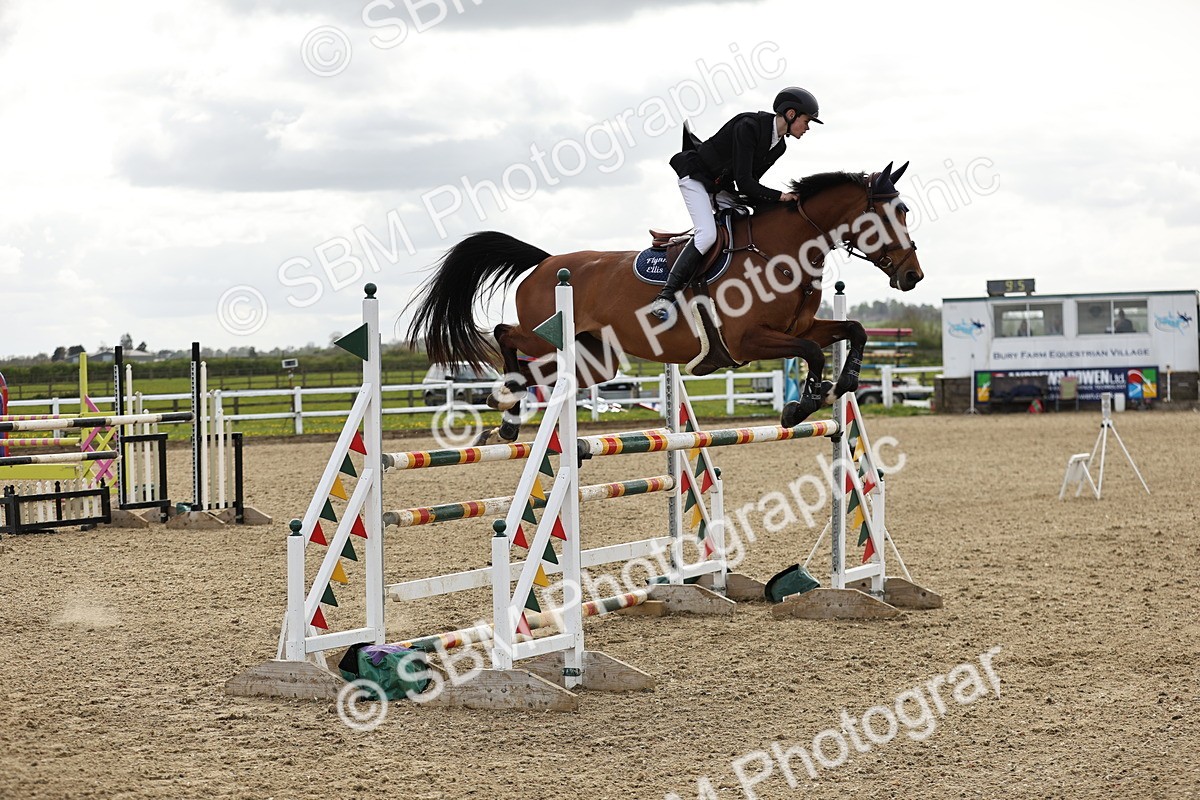 SBM_001487 - Class 5 -Senior Foxhunter - 1.20m