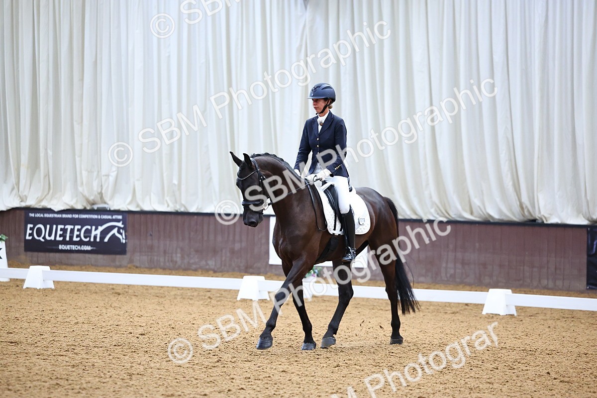 SBM_005586 - Class 5 - Novice 6 - 9.30-10.33
