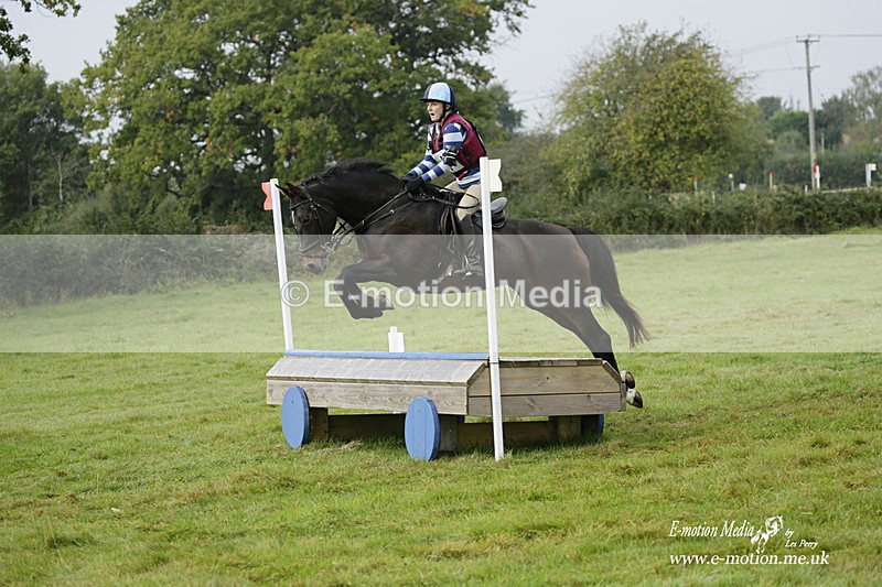  WWHT 171021 0692 - Open Novice (0.80m)  17/10/21