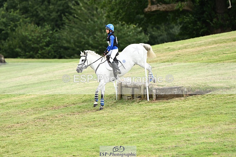 240825X-141001-34936 - 80cm XC 14.30 to 15.30