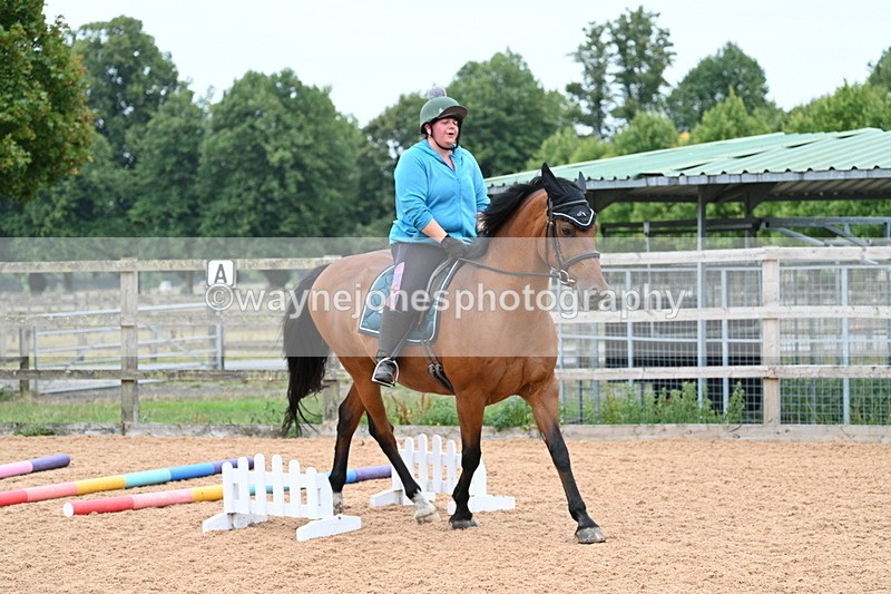 WJ7_8388 - Poles 11:00am