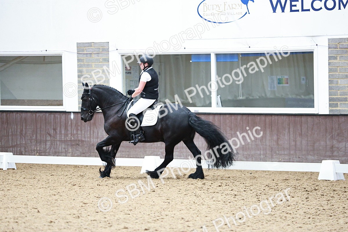 SBM_005208 - Class 14 - Novice FSM - 12.17-13,21