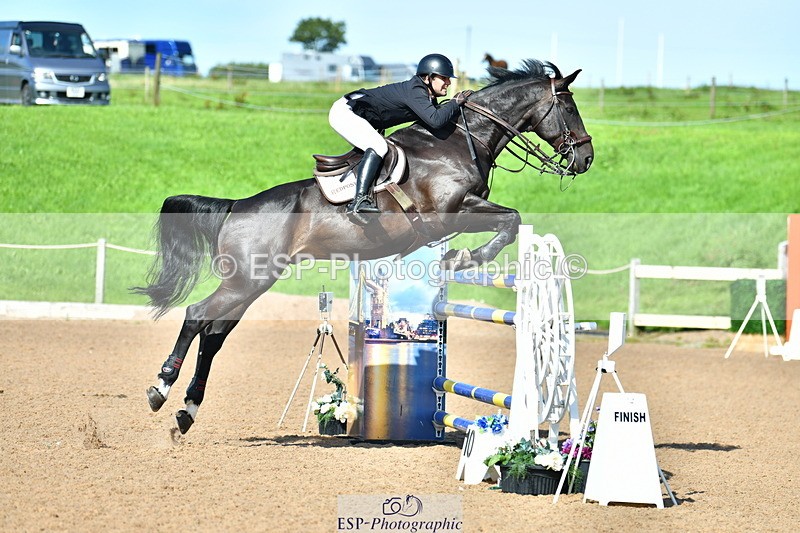 230811A-163250-06214 - Cls 24 Nat 1.30m Open