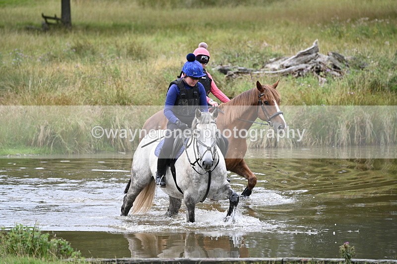 WJ7_2716 - Time at Water 11:37 to 12:13