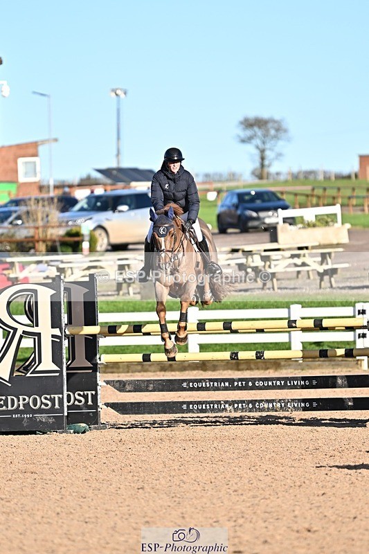 241120X-135403-00638 - Cls 05A&B Snr Fox & 120 Open