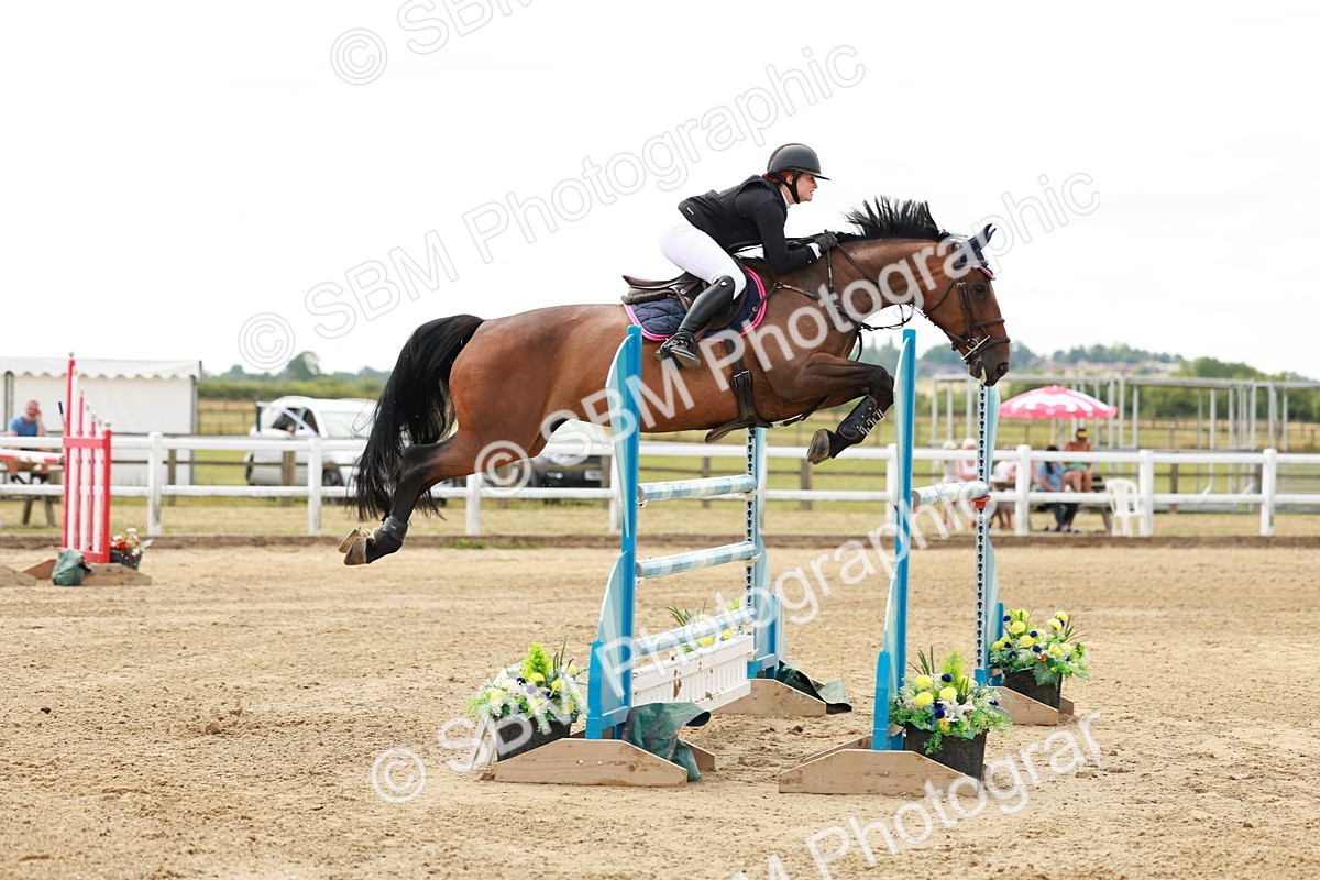 SBM_018806 - Class 21 - Senior Newcomers Championship 2d Rd