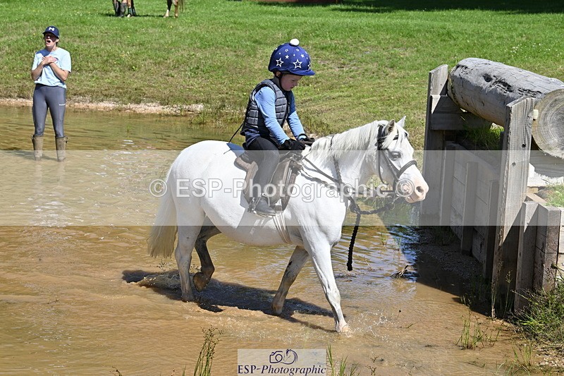 240728B-111355-01226 - Gemma's Group XC