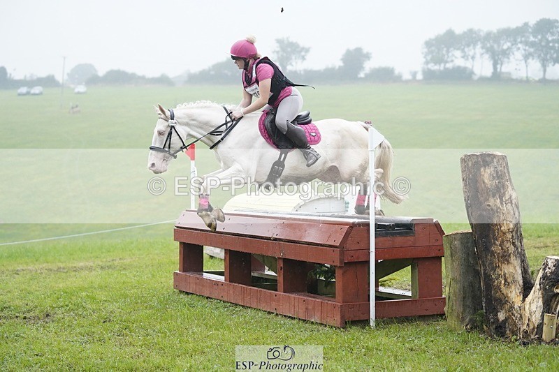 240901A-161406-11007 - 576-Tabitha.Bluck-PENDANN.REEF