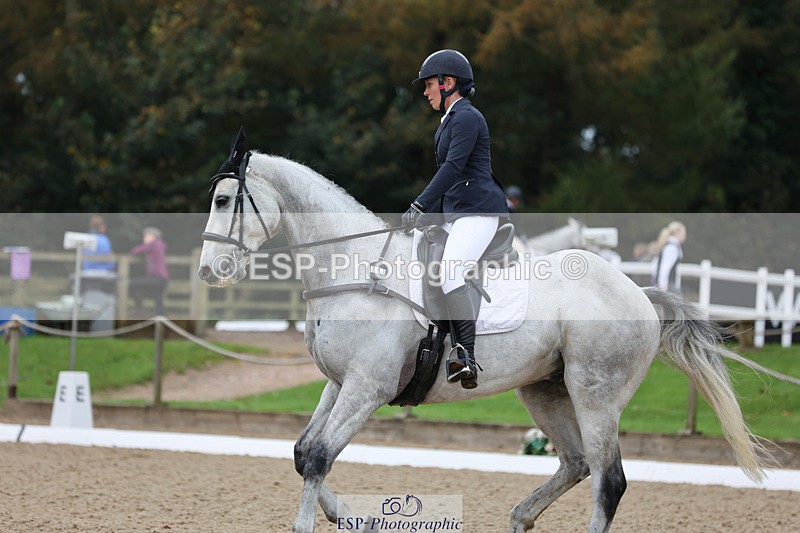 241024-104219-01642 - 143-Courtney.Romcke-KILBALLYBOY.SURPRISE