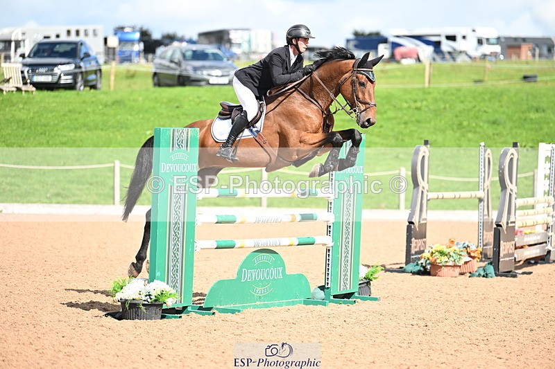 240912A-130337-01613 - Cls 3 Snr Foxhunter