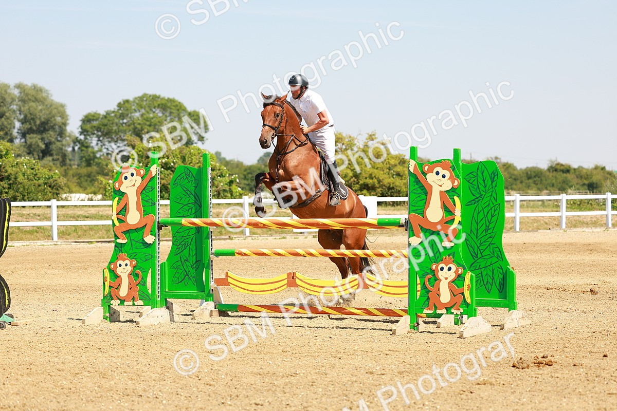 SBM_001855 - Class 5 - Senior Foxhunter - 1.20m