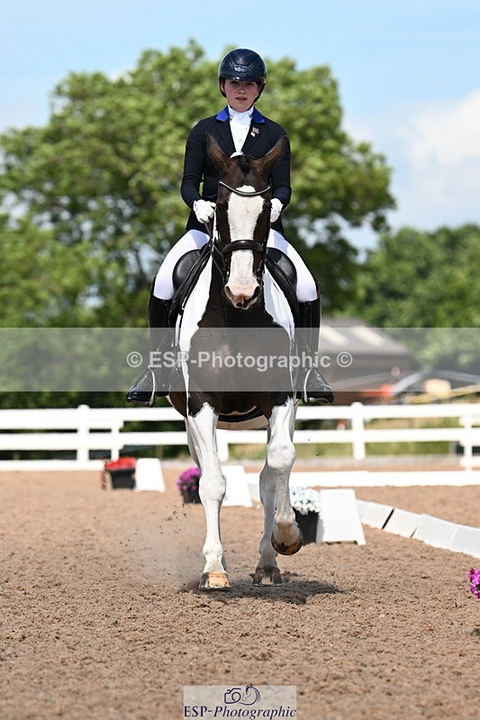 240621A-140105-04199 - Cls 8 BD Elementary 53