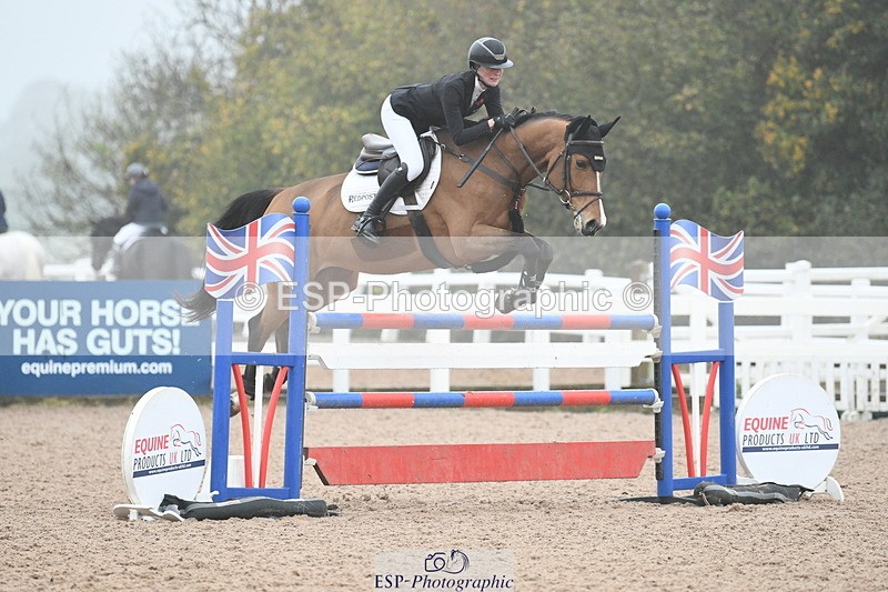 241103A-111436-07727 - SUN Cls 21 Snr Newcomers and 1.10m Open