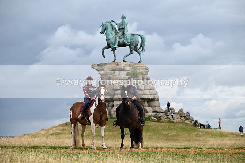 DSC_4528 - Time at Statue 09:50 to 11:09