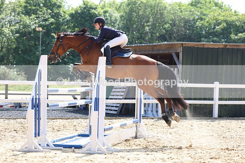 3E7A1314 - Class 14: Senior 1.15m Open