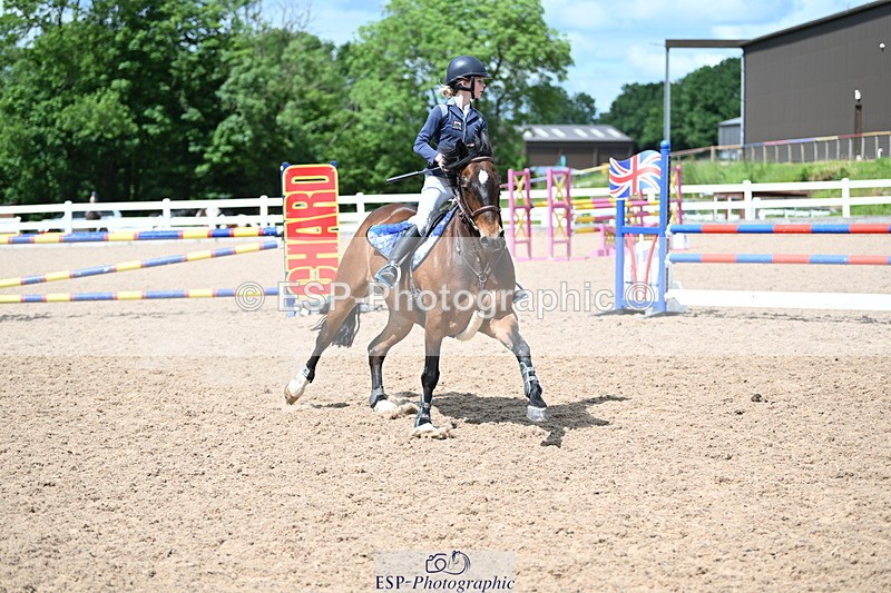 240608A-150004-01511 - Cls 11 Pony Newcomers and 1m Open